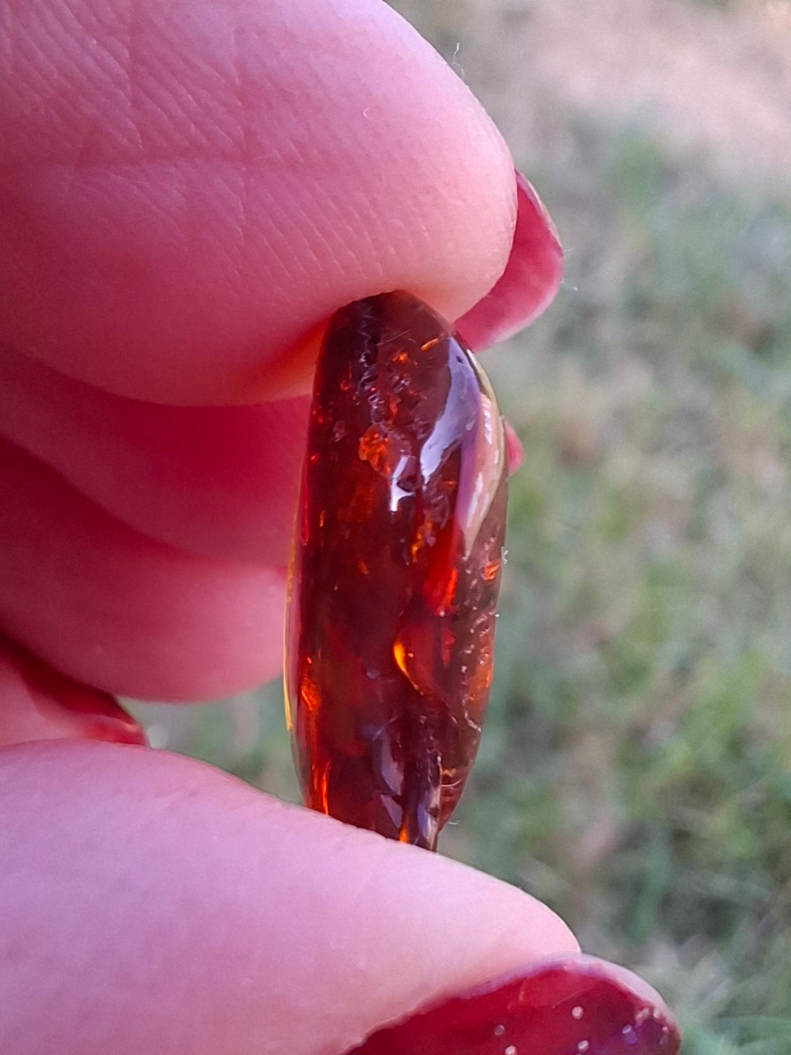 Baltic Amber, 0.94g, Fossil (Ref: A256)