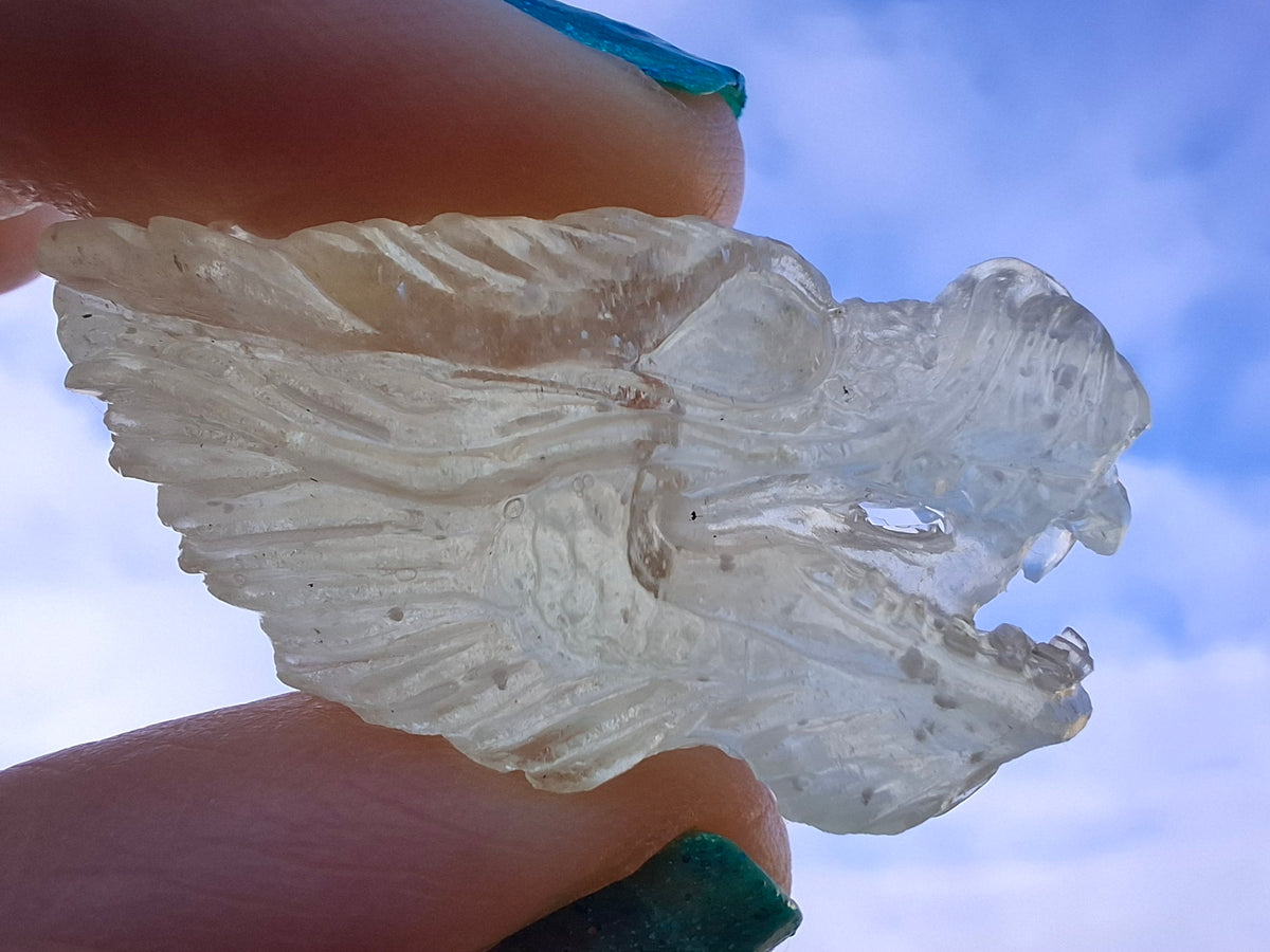 Libyan Desert Glass DRAGON HEAD carving, 9.66g, Tektite (Ref: Dragon 3)