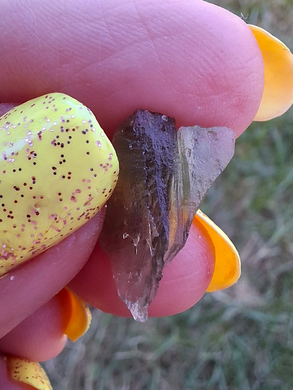 Moldavite Piece, 0.87g, Tektite (Ref: 1477)