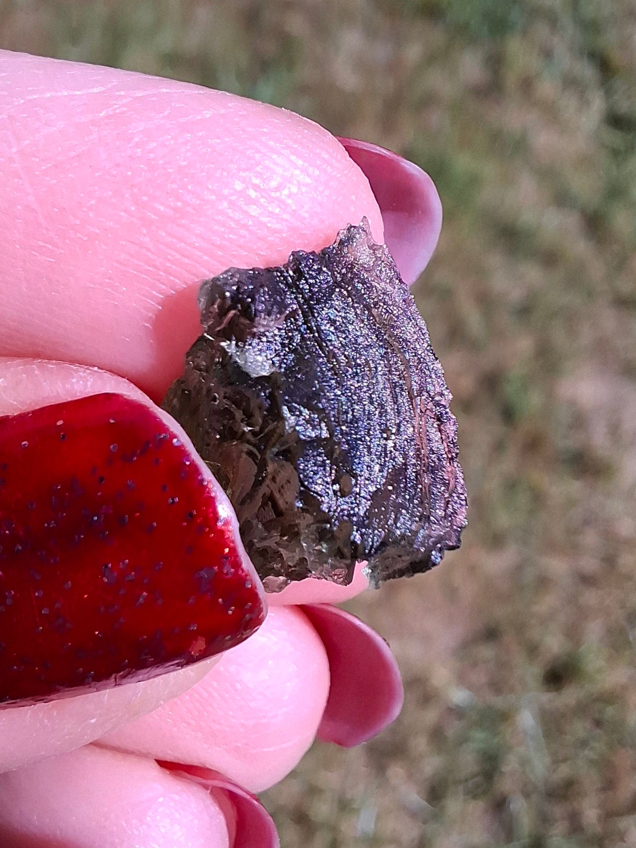 Moldavite Piece, 1.55g, Tektite (Ref: 1469)