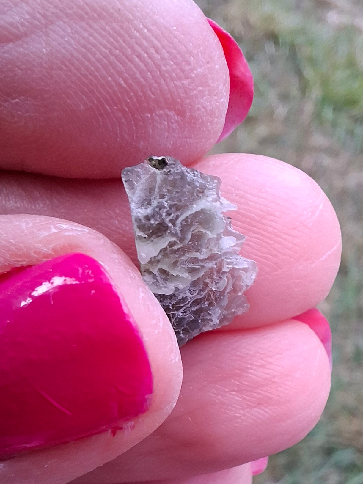 Moldavite Piece, SNOWFLAKE, FROSTED, BRUSNA, 0.44g, Tektite (Ref: 1497)