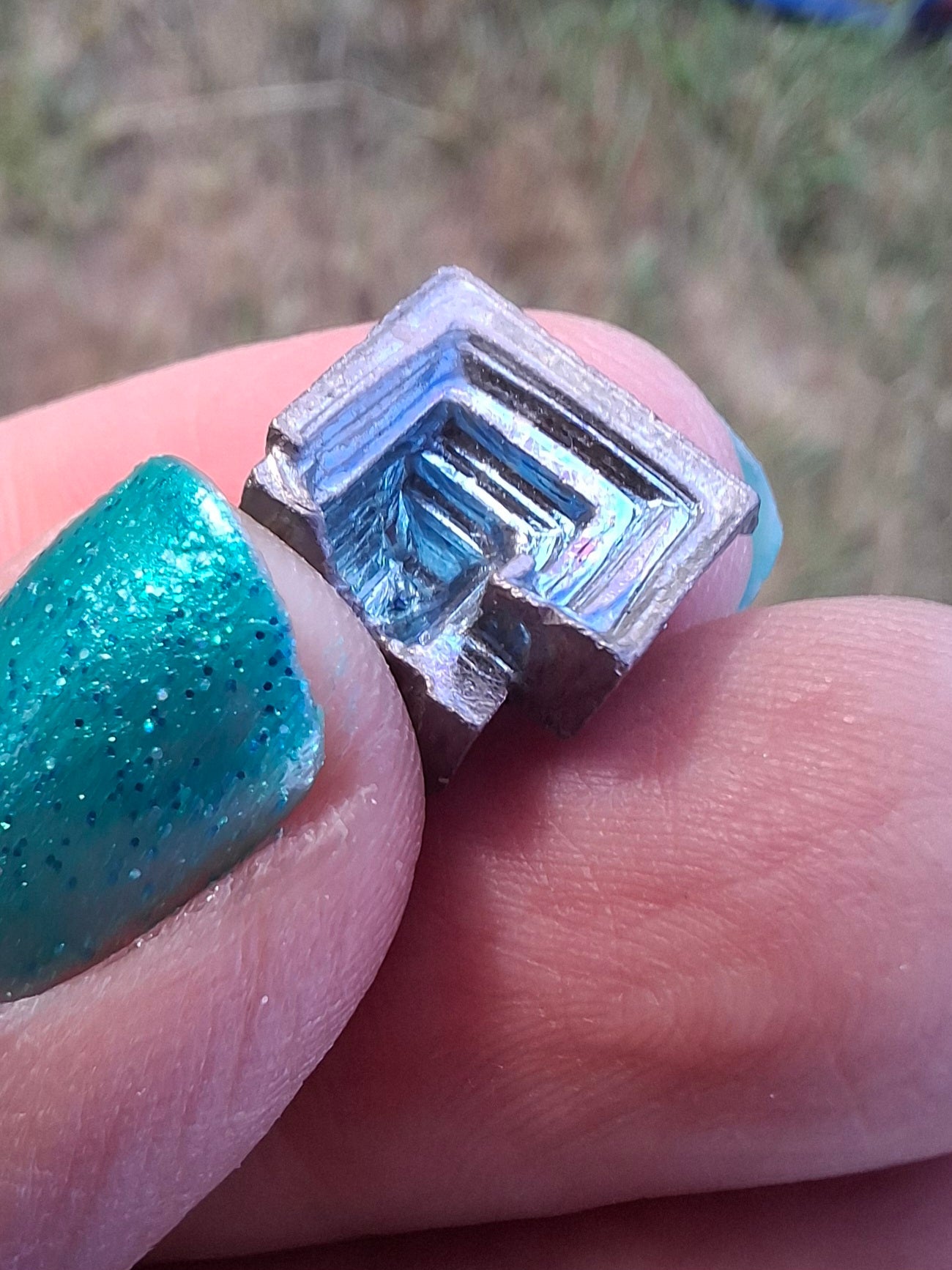 Small Bismuth, Crystal (Ref: BTH4)