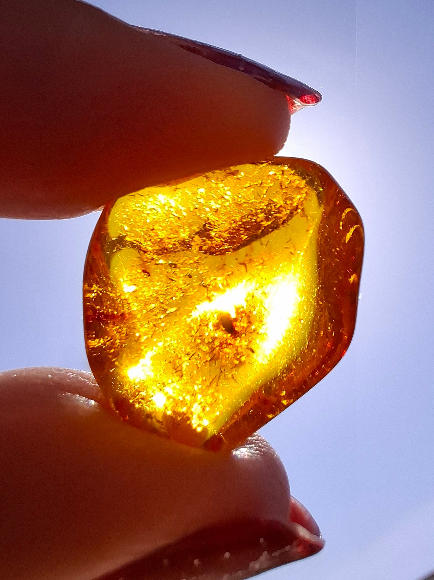 Baltic Amber, 1.12g, Fossil (Ref: A111)