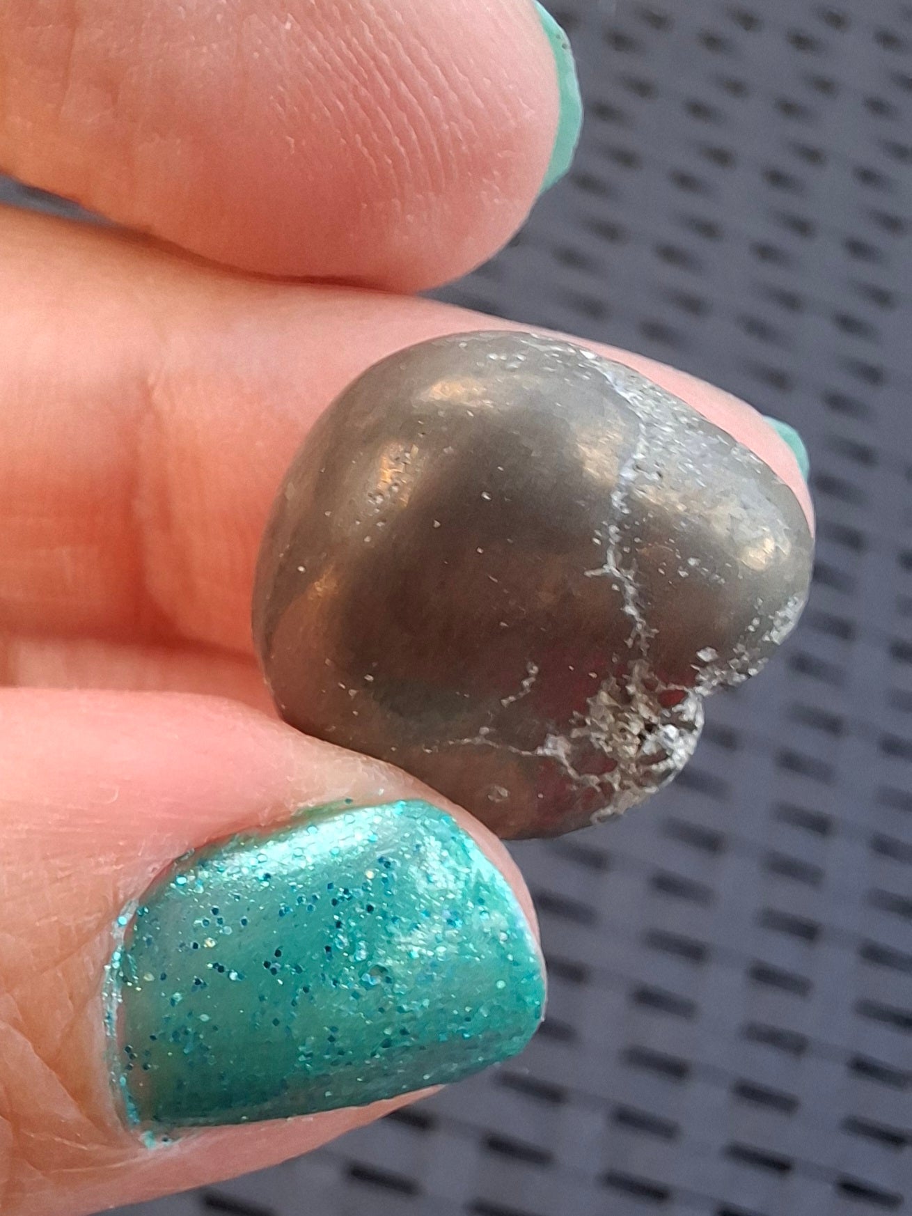 Apache Gold Tumble Stone, Crystal (Ref: T227)