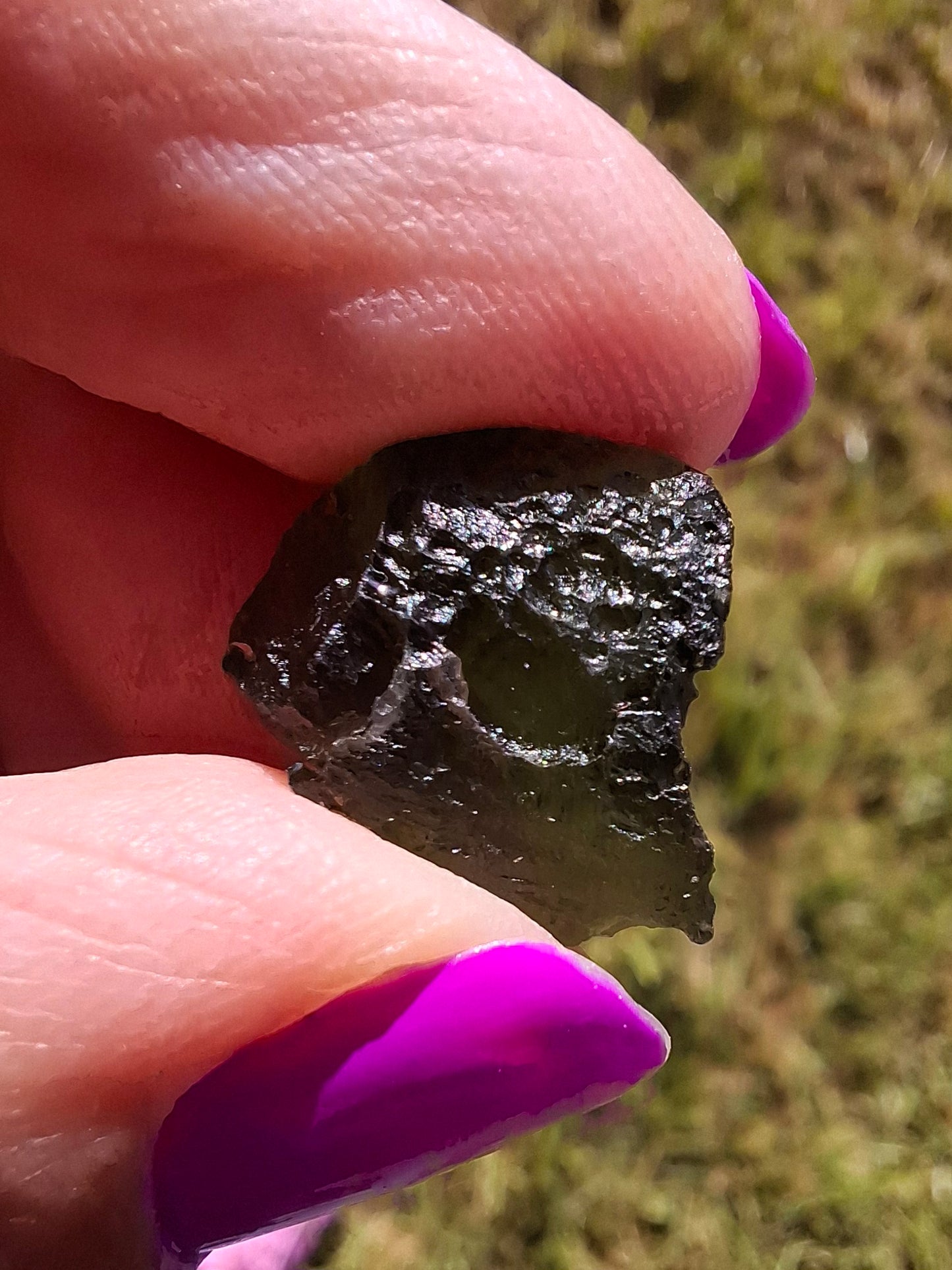Moldavite Piece, 1.92g, Tektite (Ref: 1426)
