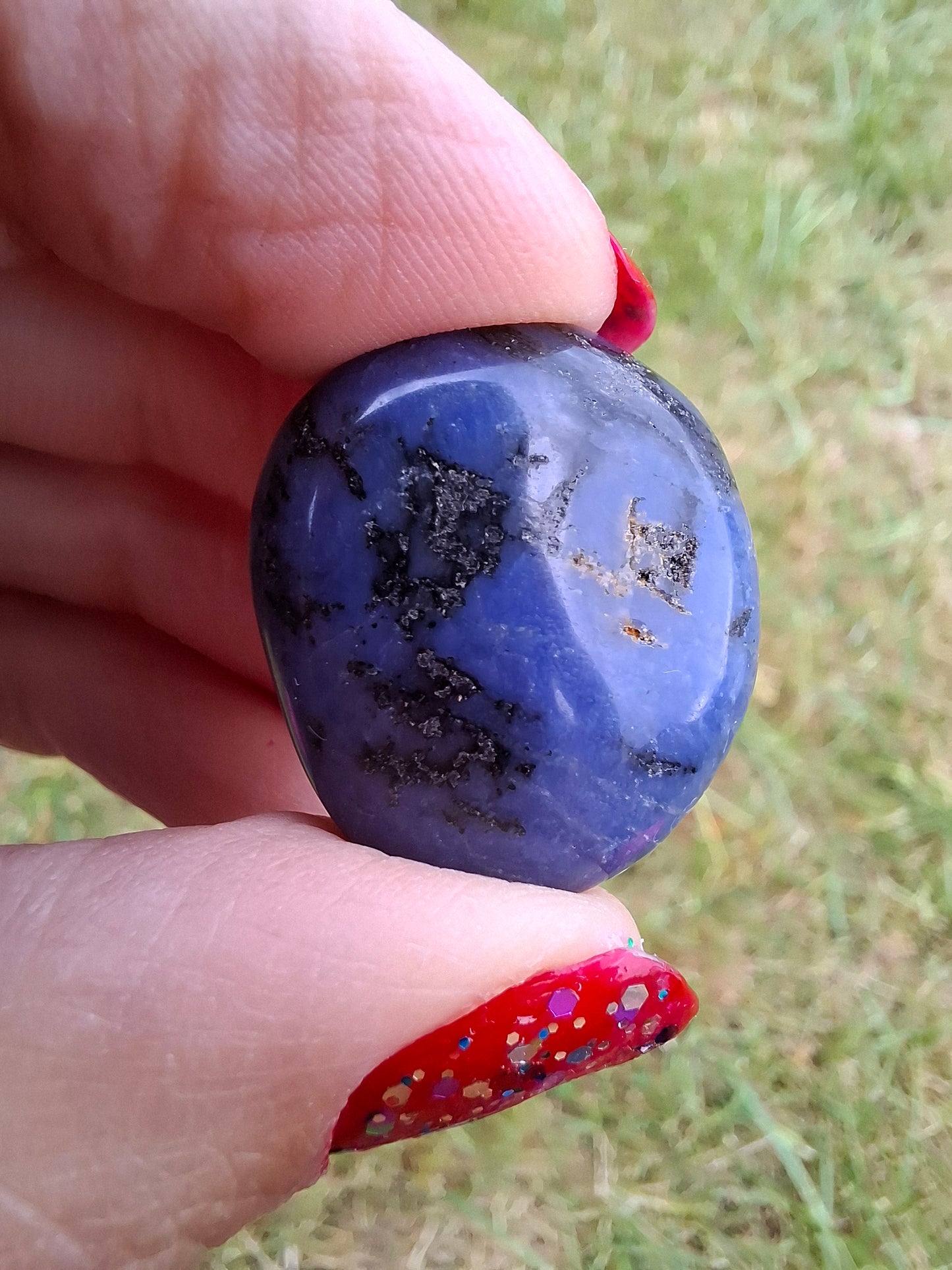 Sodalite, Tumble Stone, Crystal (Ref: T148)