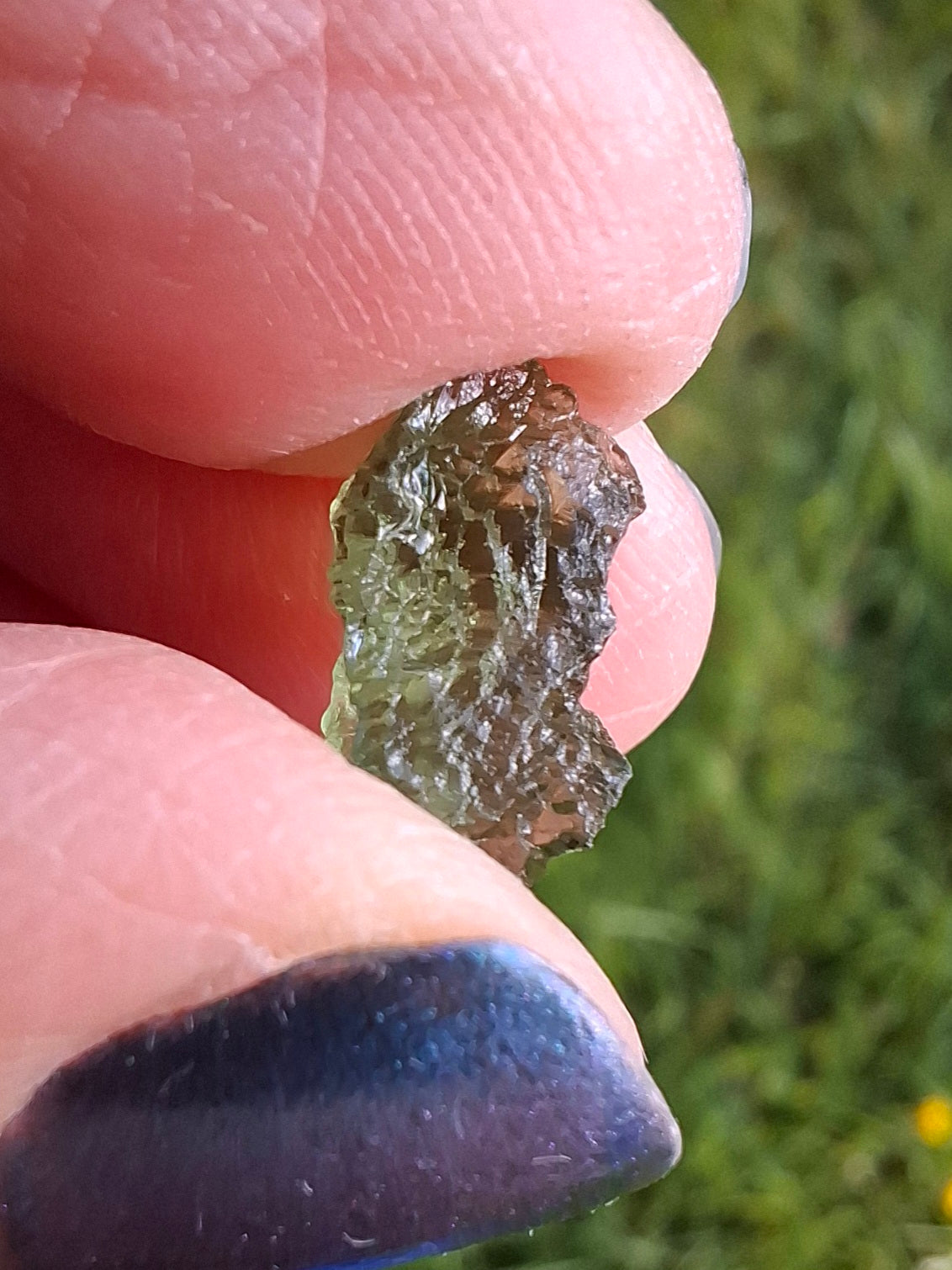 Moldavite Piece, 0.60g, Tektite (Ref: 1385)