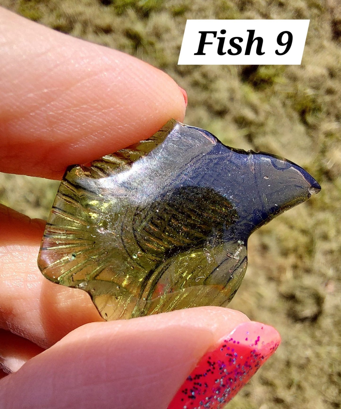 Moldavite FISH carving, (flat back), 3.29g, Tektite (Ref: Fish9)