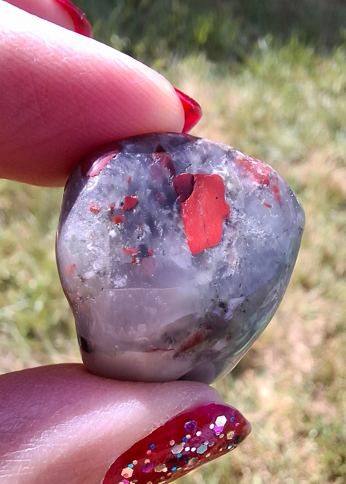 African Blood Stone, Tumble Stone, Crystal (Ref: T175)