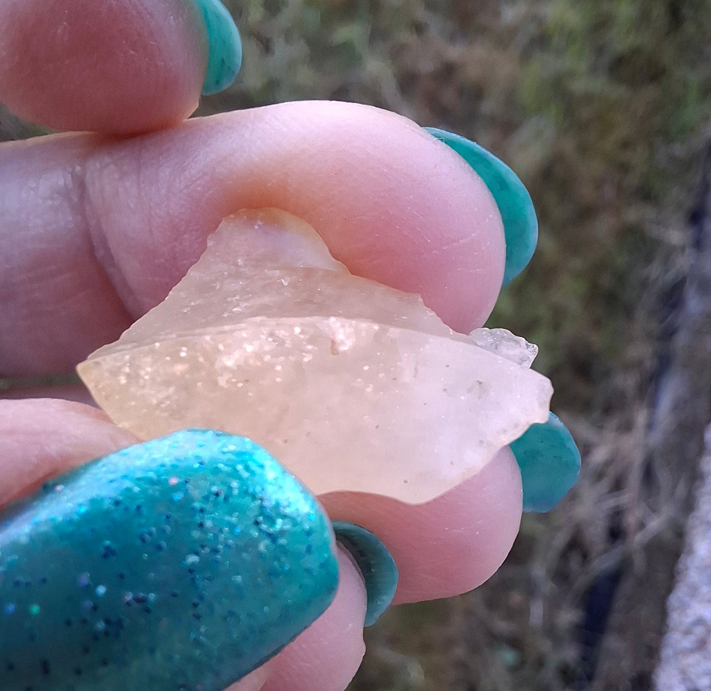 Libyan Desert Glass Piece, 2.09g, Tektite