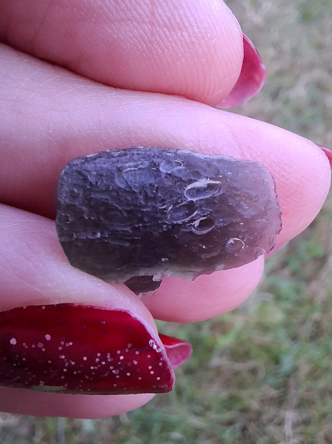 Moldavite Piece, 1.68g, Tektite (Ref: 1468)