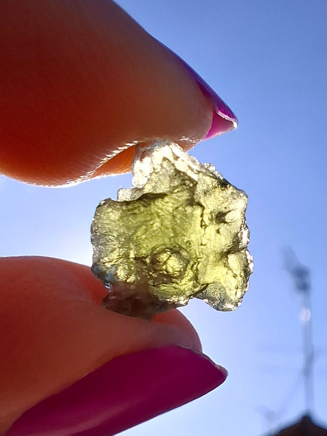 Moldavite Piece, 0.84g, Tektite (Ref: 1445)