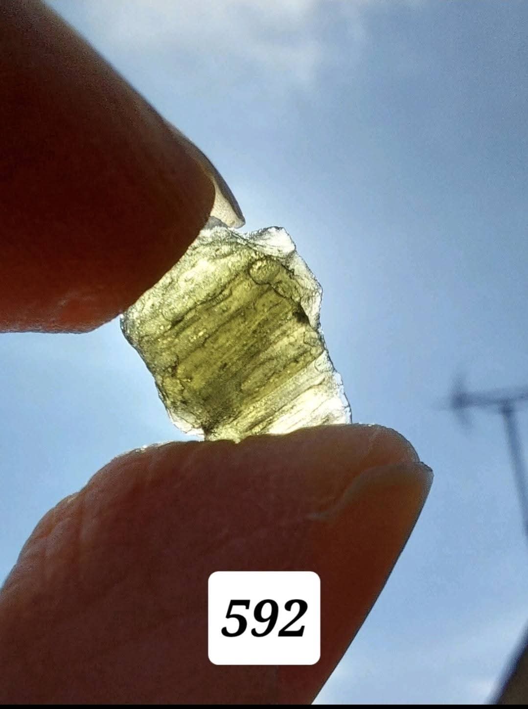 Moldavite Piece, 0.57g, Tektite (Ref: 592)