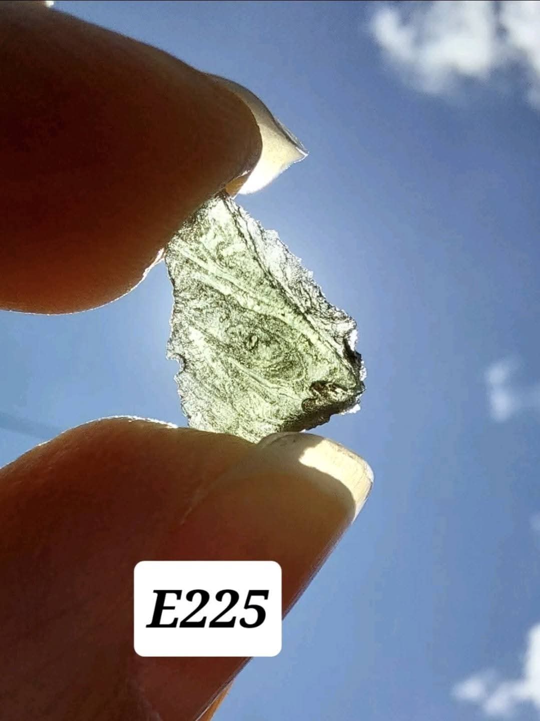 Moldavite Piece, 0.55g, Tektite (Ref: E225)