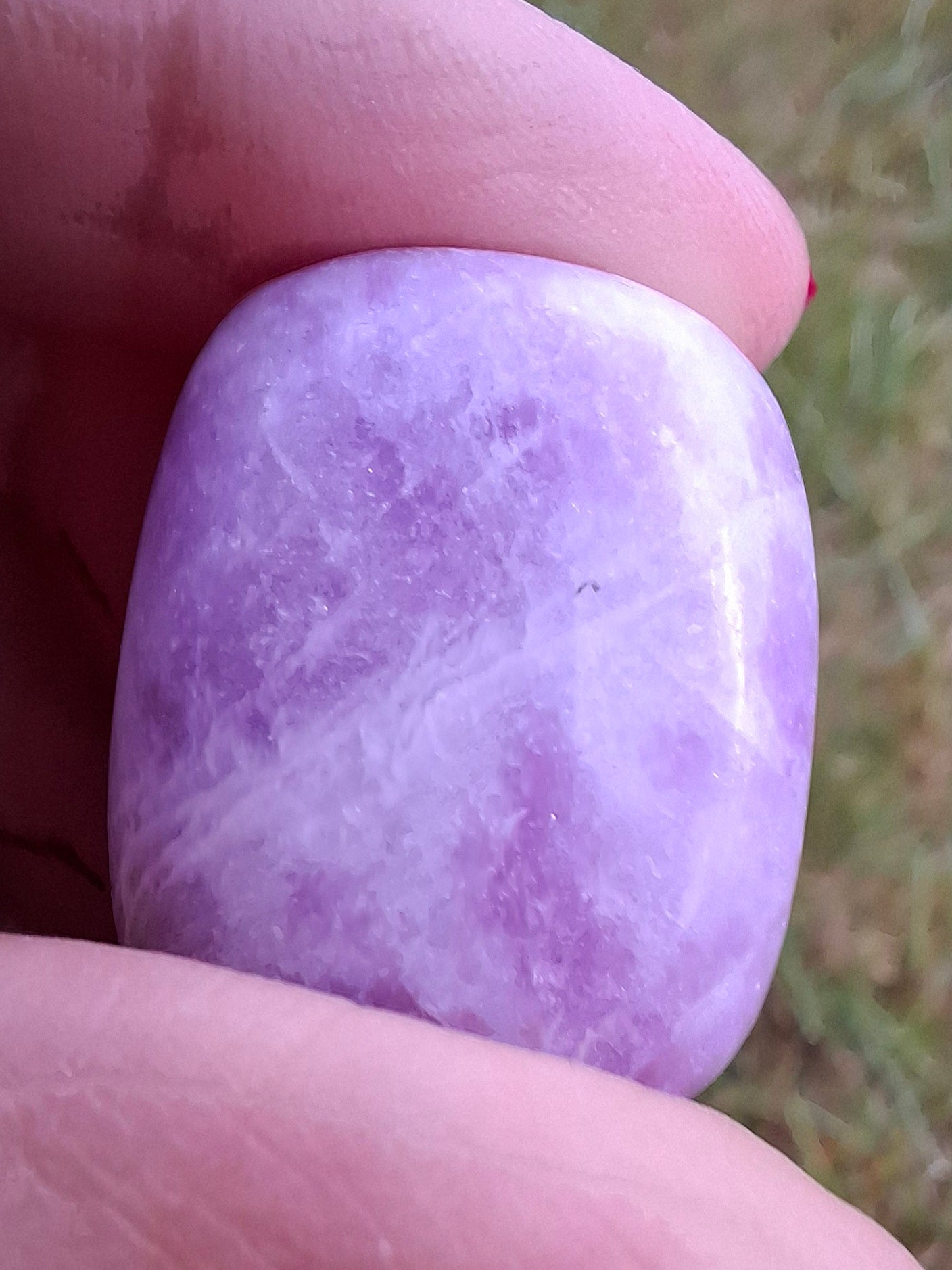 Lepidolite, Tumble Stone, Crystal (Ref: T119)