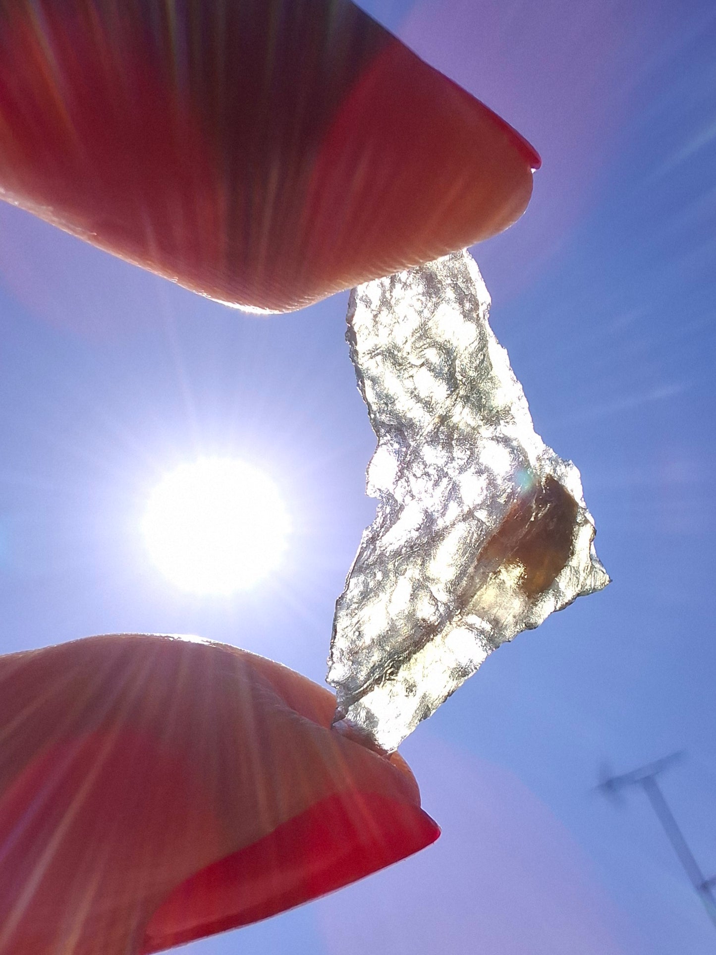 Moldavite Piece, 0.87g, Tektite (Ref: 1411)