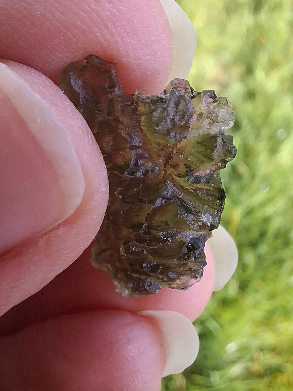 Moldavite Piece, JEZKOVNA BESEDNICE, 1.76g, Tektite (Ref: 1281)