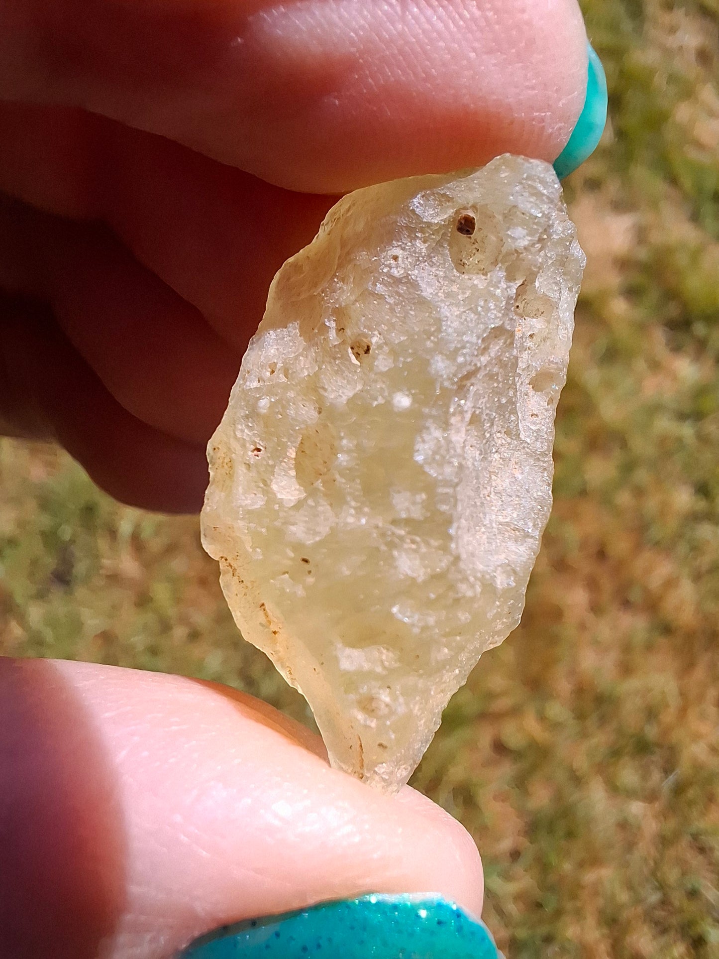 Libyan Desert Glass Piece 6.33g, Tektite