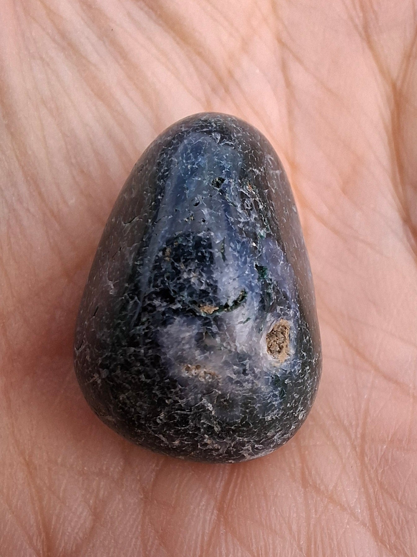 Green Moss Agate, Tumble Stone, Crystal (Ref: T171)