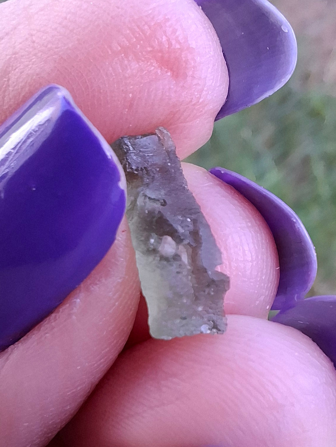 Moldavite Piece, 0.40g, Tektite (Ref: 1487)