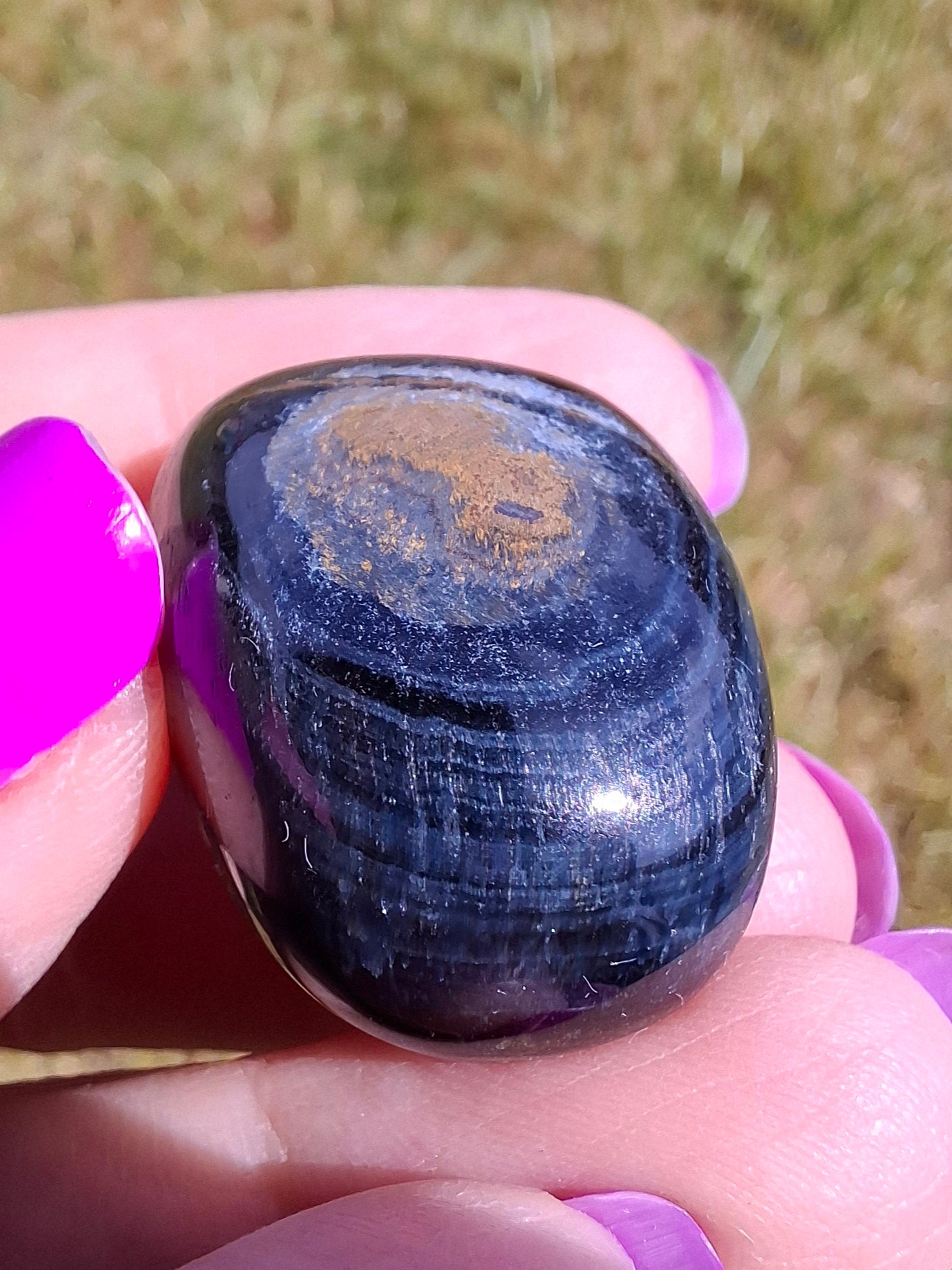 Blue Tigers Eye, Tumble Stone, Crystal (Ref: T21)