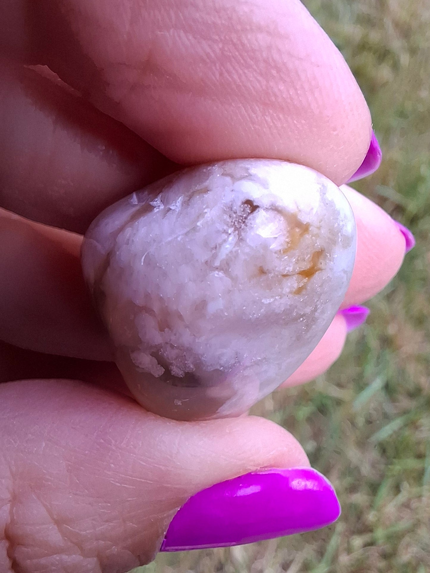 Flower Agate, Tumble Stone, Crystal (Ref: T70)