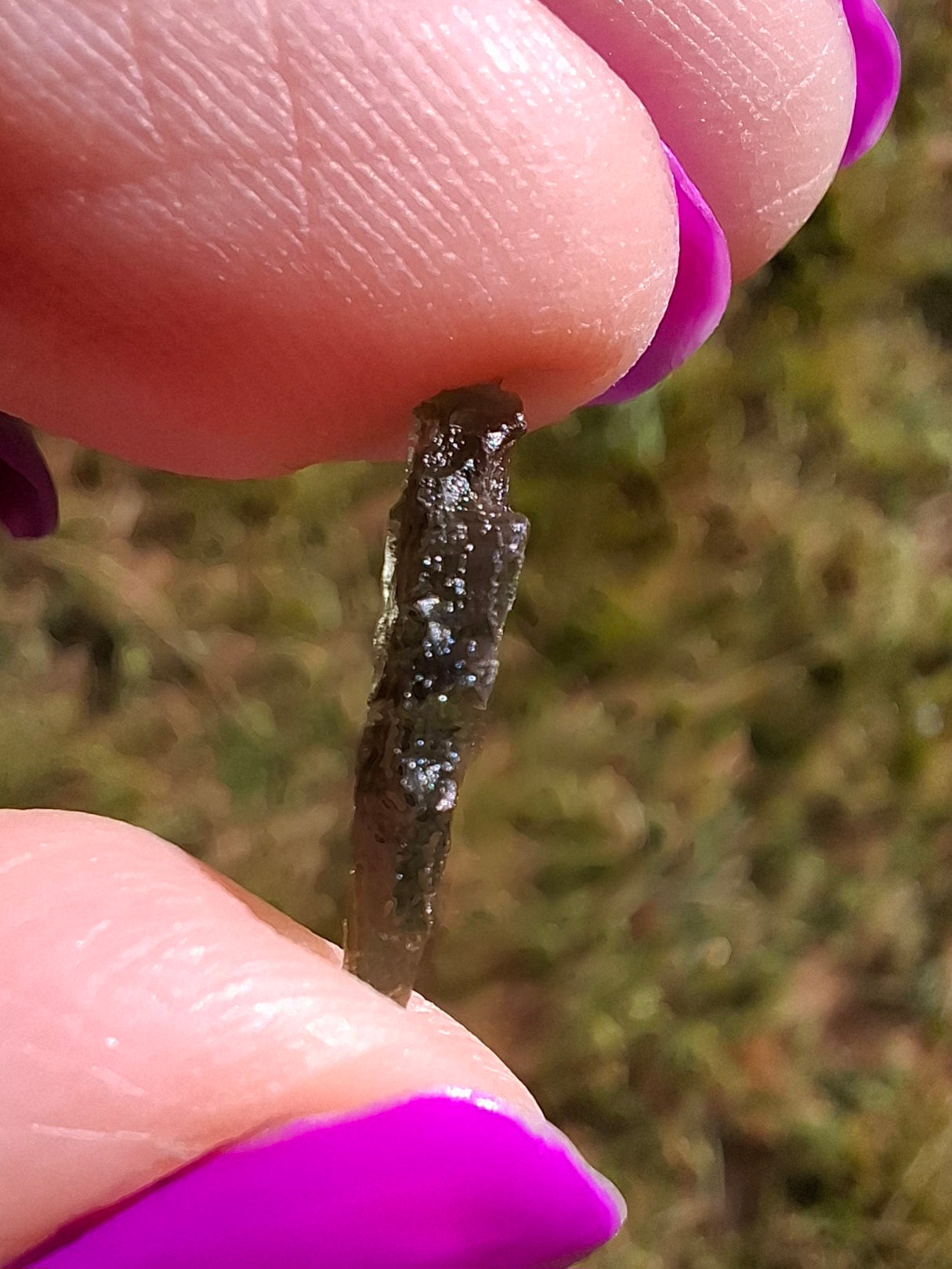 Moldavite Piece, 0.43g, Tektite (Ref: 1435)