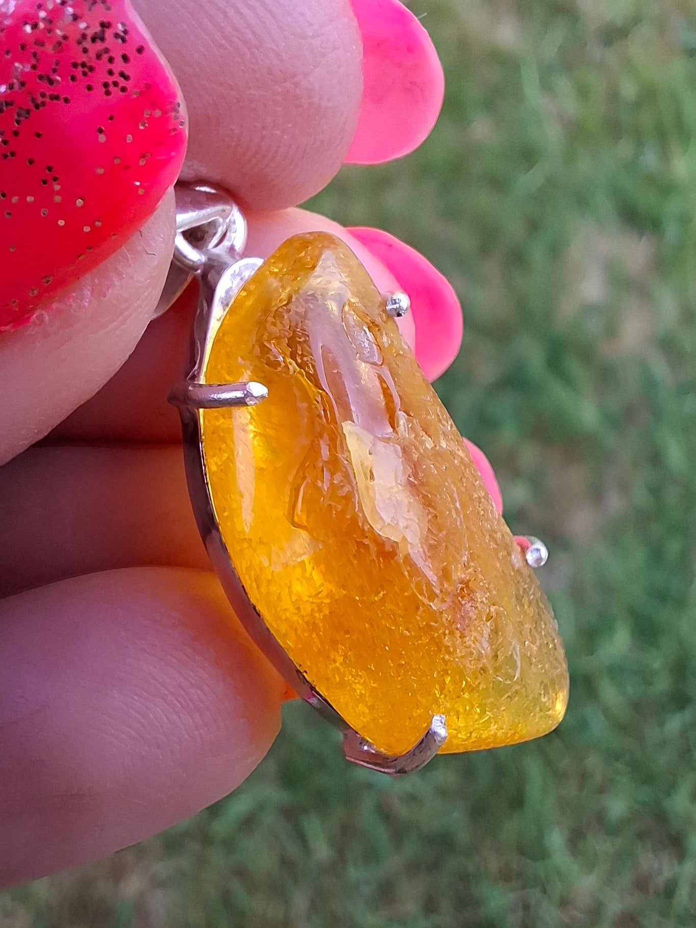 Baltic Amber Pendant, 925 Silver, Fossil (Ref: AP14)