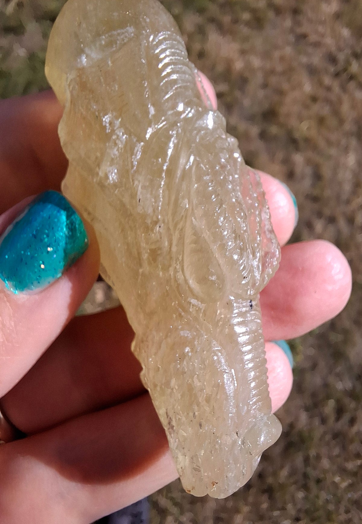 Libyan Desert Glass DRAGON HEAD carving, 48.11g, Tektite (Ref: Dragon4)