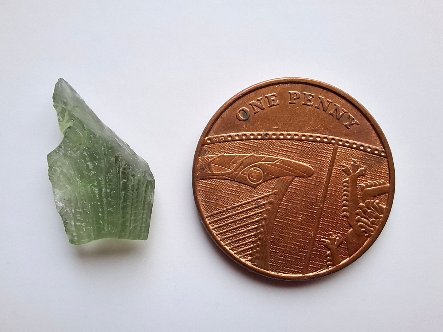 Moldavite Piece, 0.65g, Tektite (Ref: 1404)