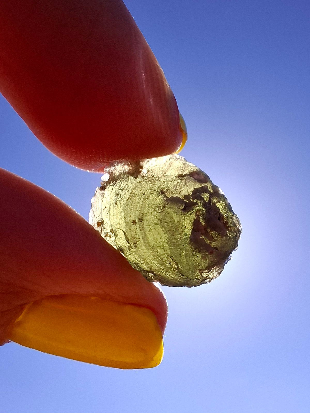 Moldavite Piece, 2.09g, Tektite (Ref: 1510)