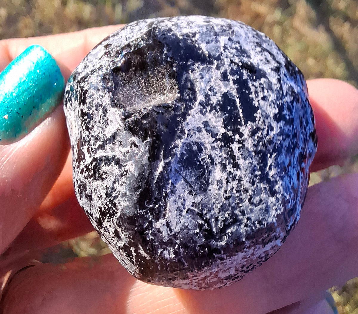 Apache Tear, Crystal (Ref: ApT3)
