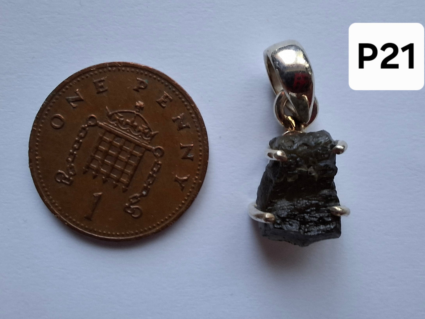 Moldavite Claw Pendant, 925 Silver, Tektite (Ref: P21)