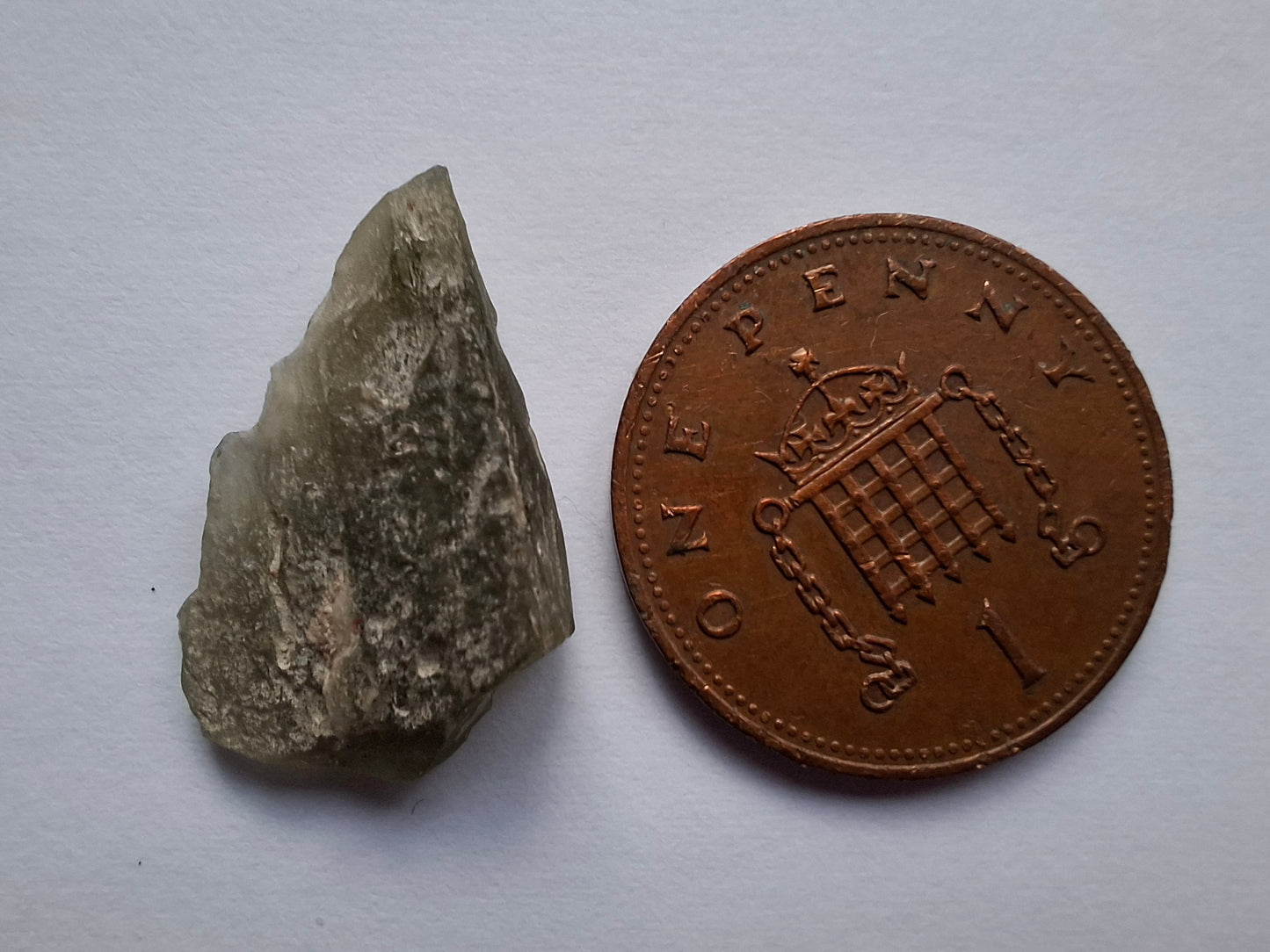 Moldavite Piece, 1.30g, Tektite (Ref: 1434)