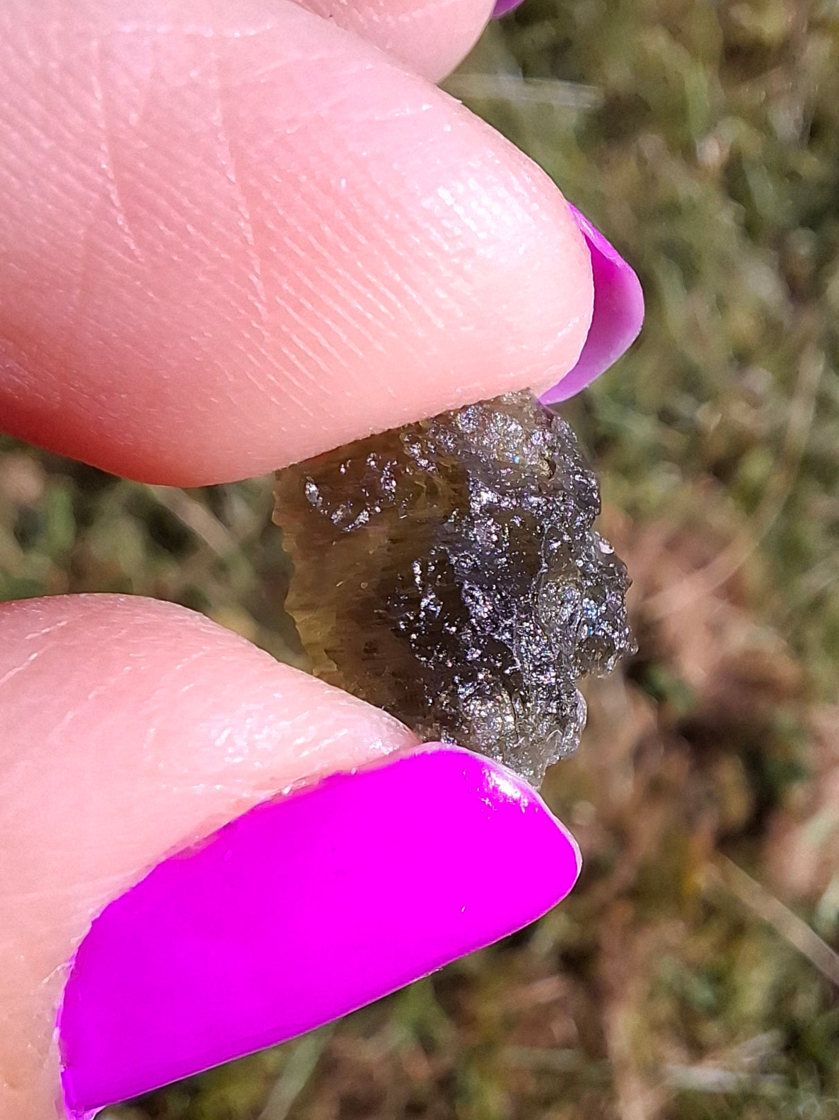 Moldavite Piece, 0.62g, Tektite (Ref: 1455)