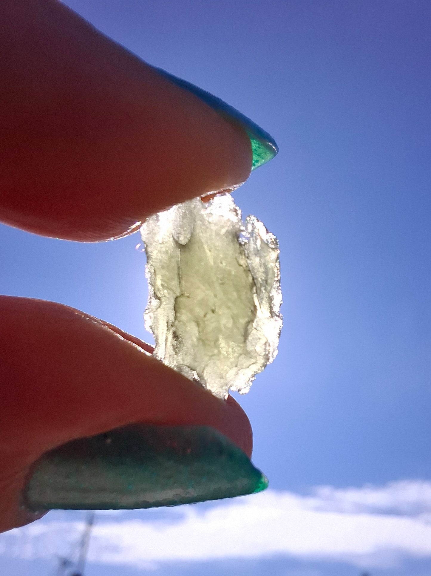 Moldavite Piece, 0.74g, Tektite (Ref: 1417)