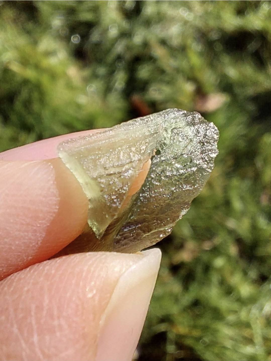 Moldavite Piece, 0.63g, Tektite (Ref: 1098)