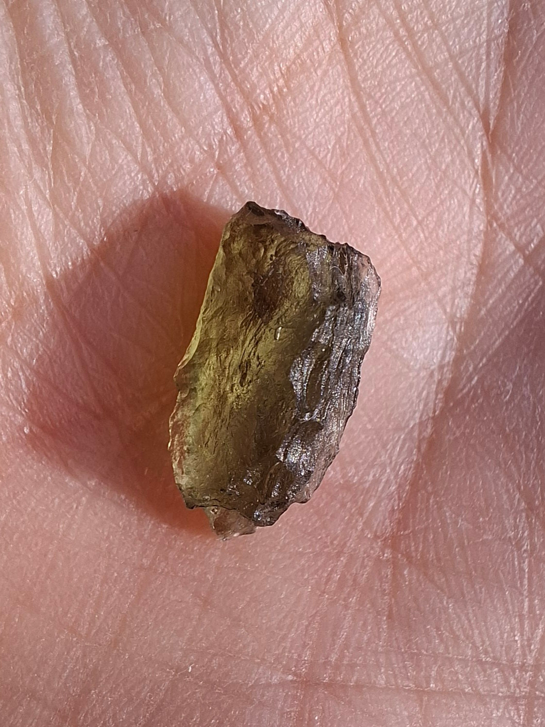 Moldavite Piece, 0.69g, Tektite (Ref: 1384)