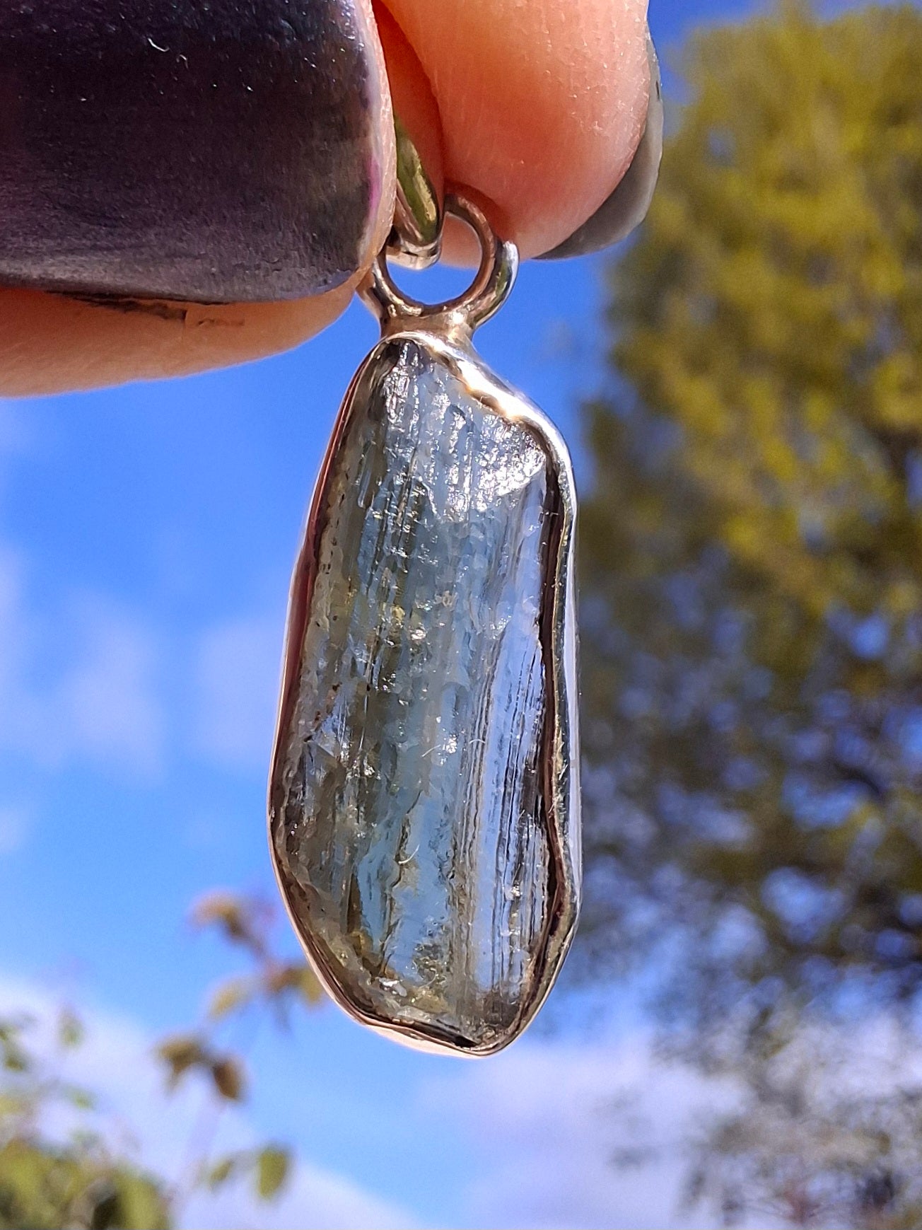 Moldavite Pendant, 925 Silver, Tektite (Ref: P11)