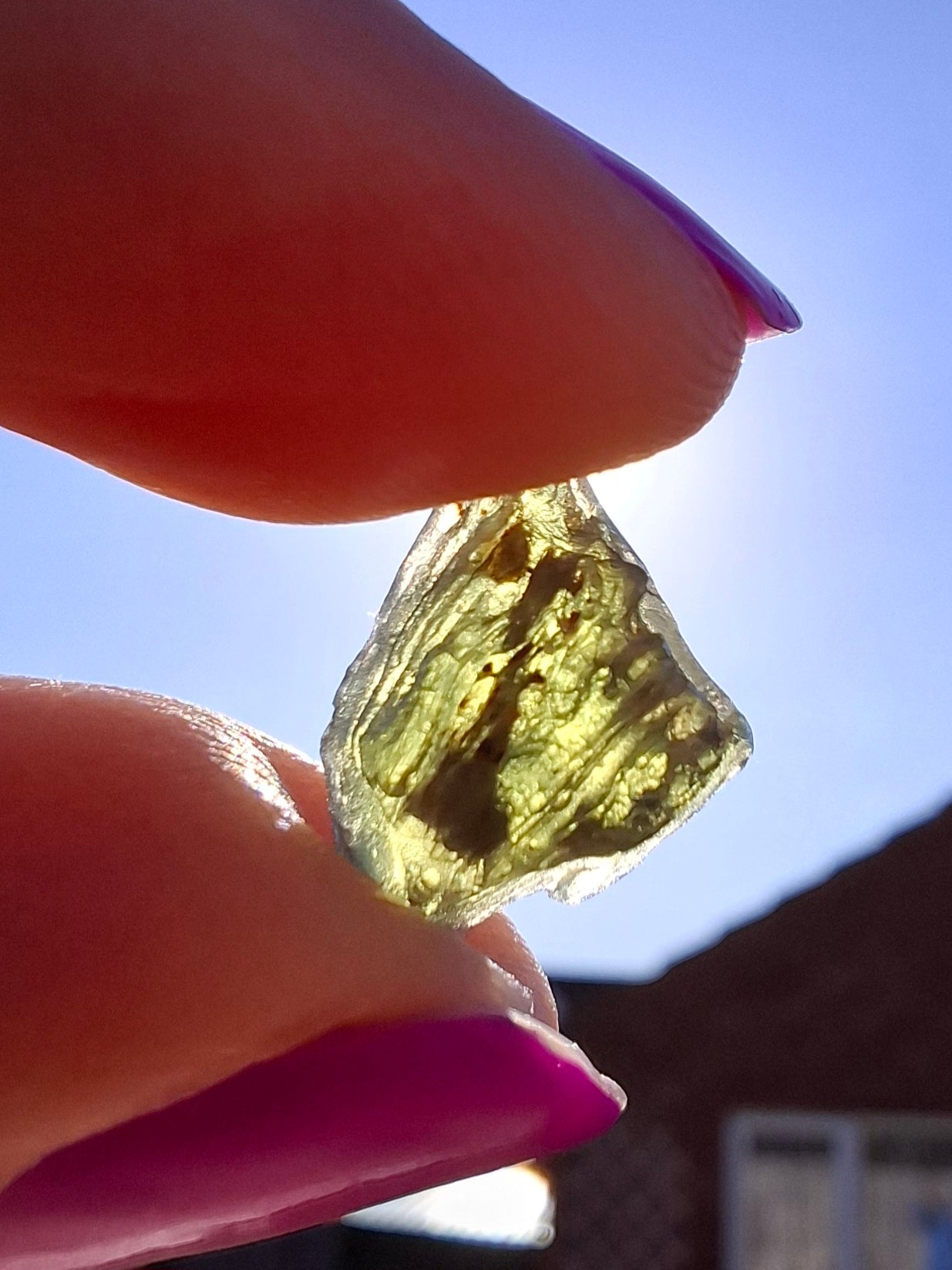Moldavite Piece, 0.81g, Tektite (Ref: 1449)