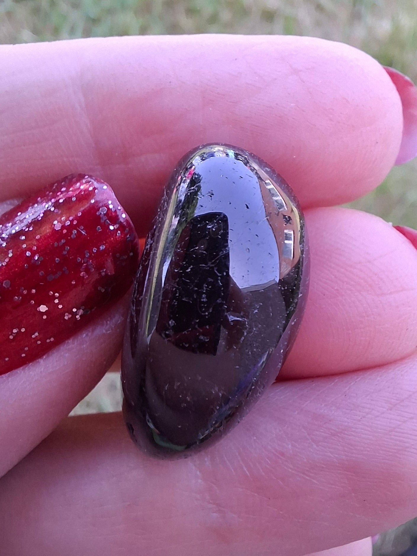 Black Tourmaline, Tumble Stone, Crystal (Ref: T223)