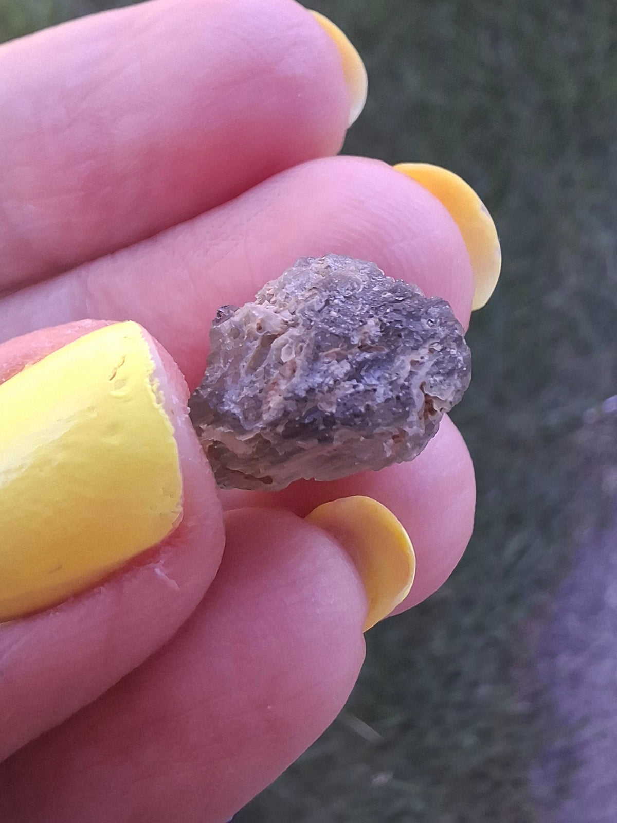 Moldavite Piece, 2.09g, Tektite (Ref: 1510)