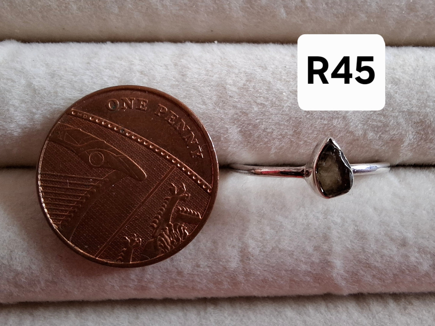 Moldavite Ring, size Q, 925 Silver, Tektite (Ref: R45)