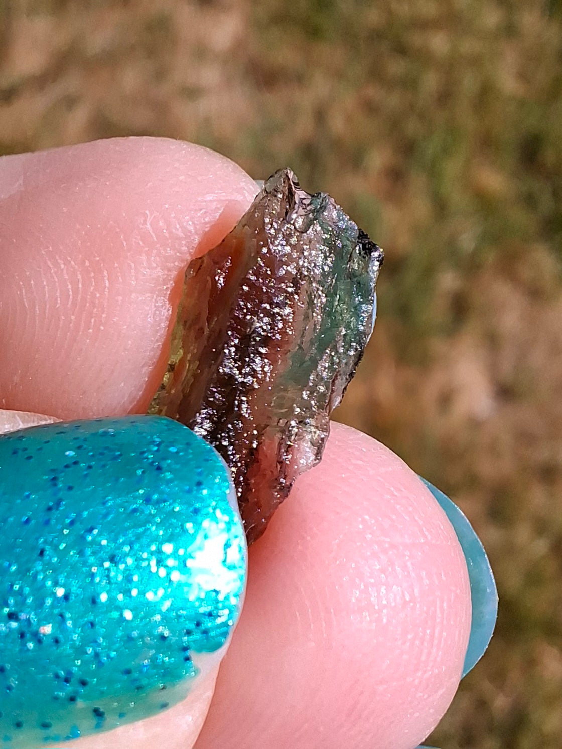 Moldavite Piece, 0.44g, Tektite (Ref: 1420)