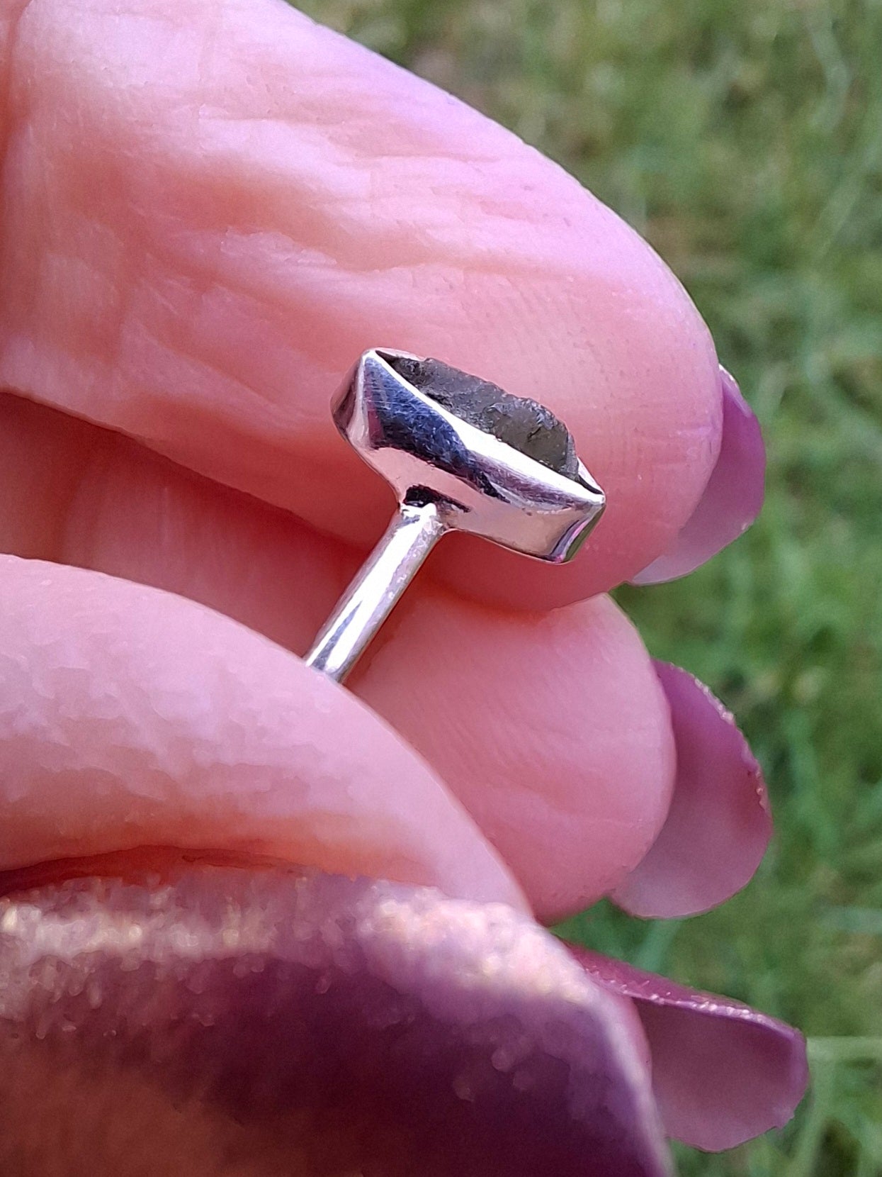 Moldavite Ring, size small L, 925 Silver, Tektite (Ref: R35)