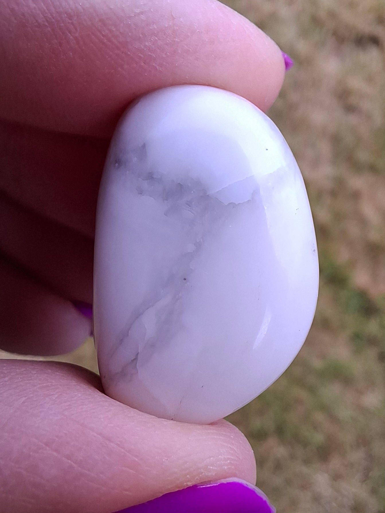 Howlite, Tumble Stone, Crystal (Ref: T37)