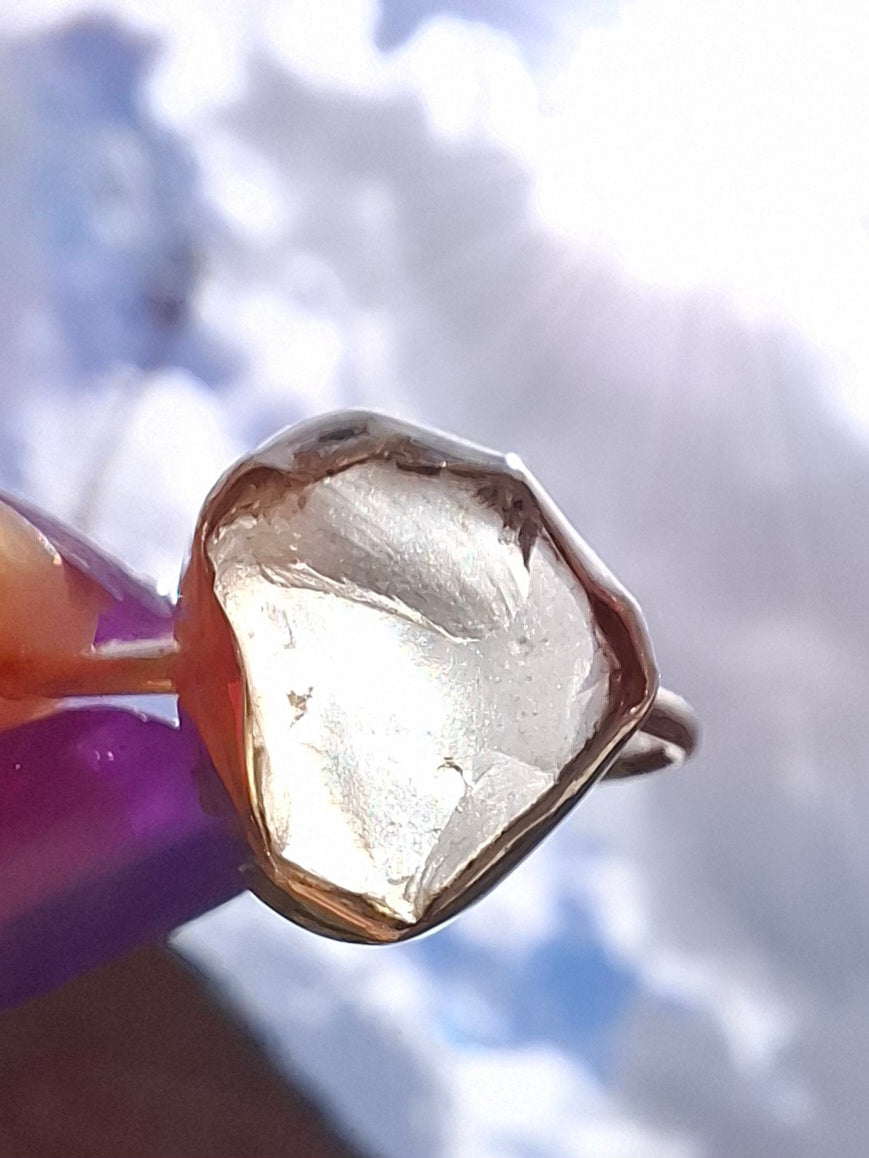 Libyan Desert Glass Ring, size small R, 925 Silver, Tektite (Ref: LR38)