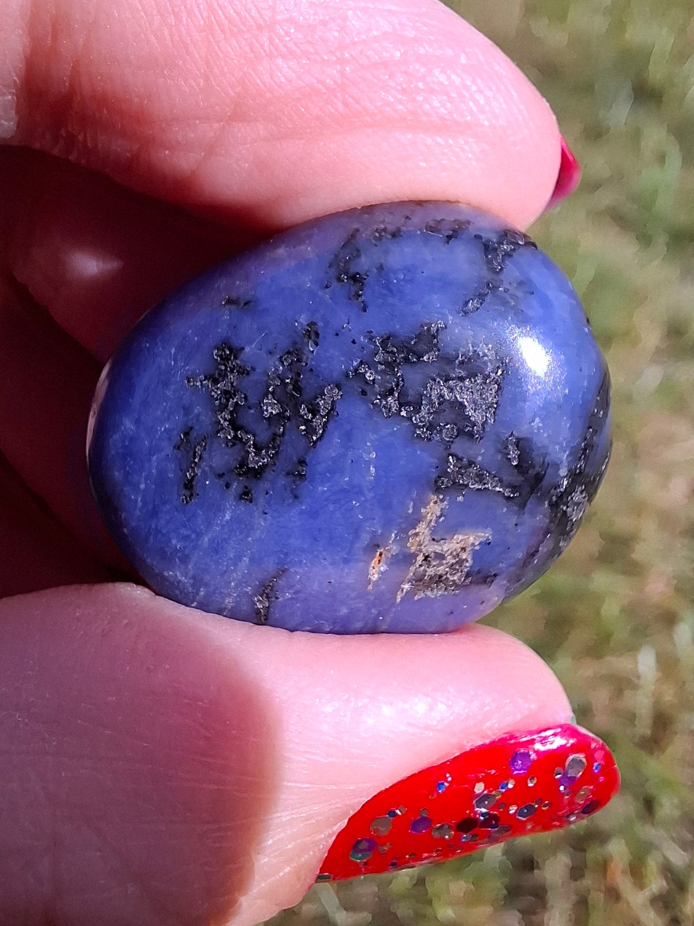 Sodalite, Tumble Stone, Crystal (Ref: T148)