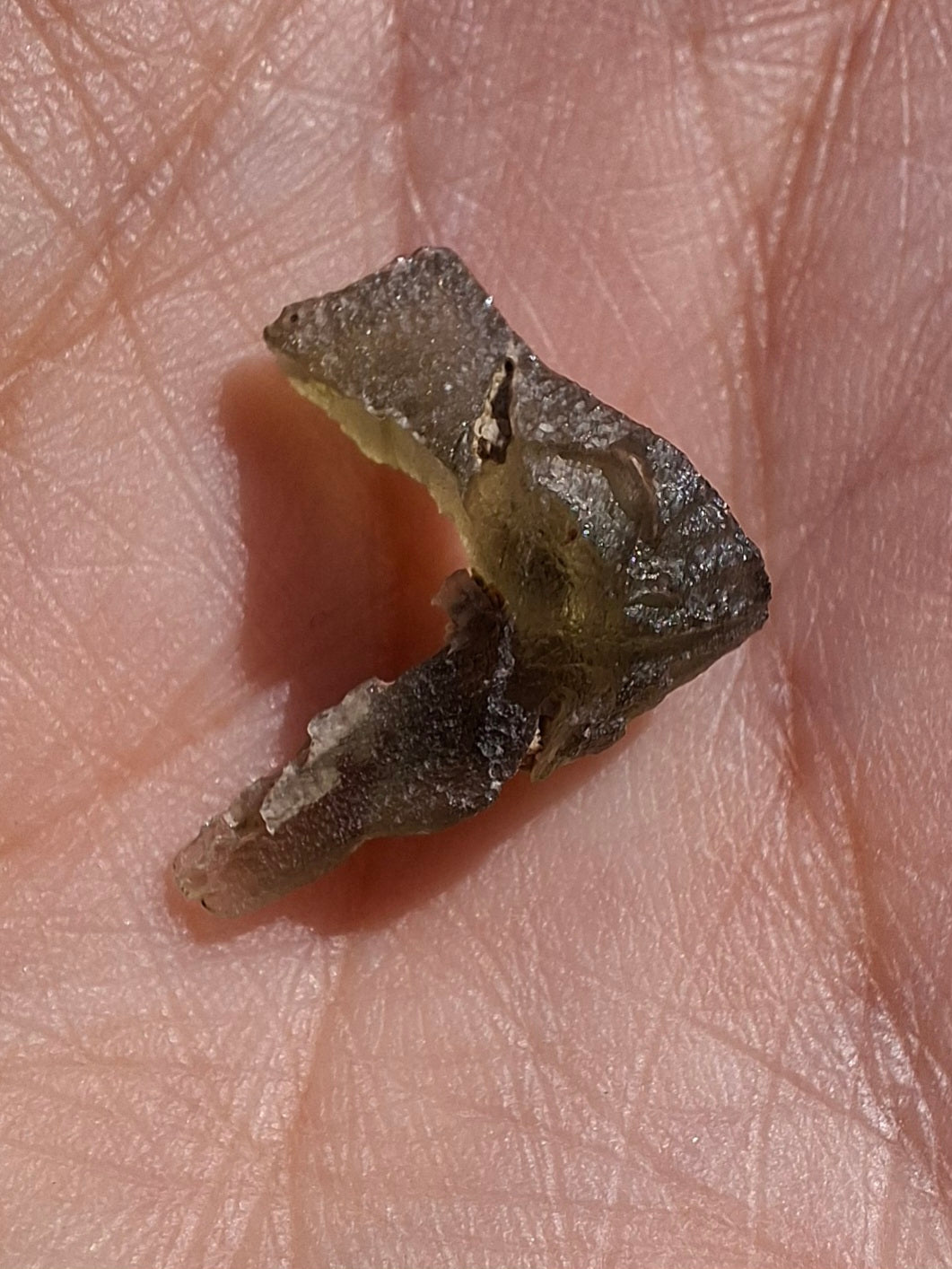 Moldavite Piece, 0.66g, Tektite (Ref: 1436)