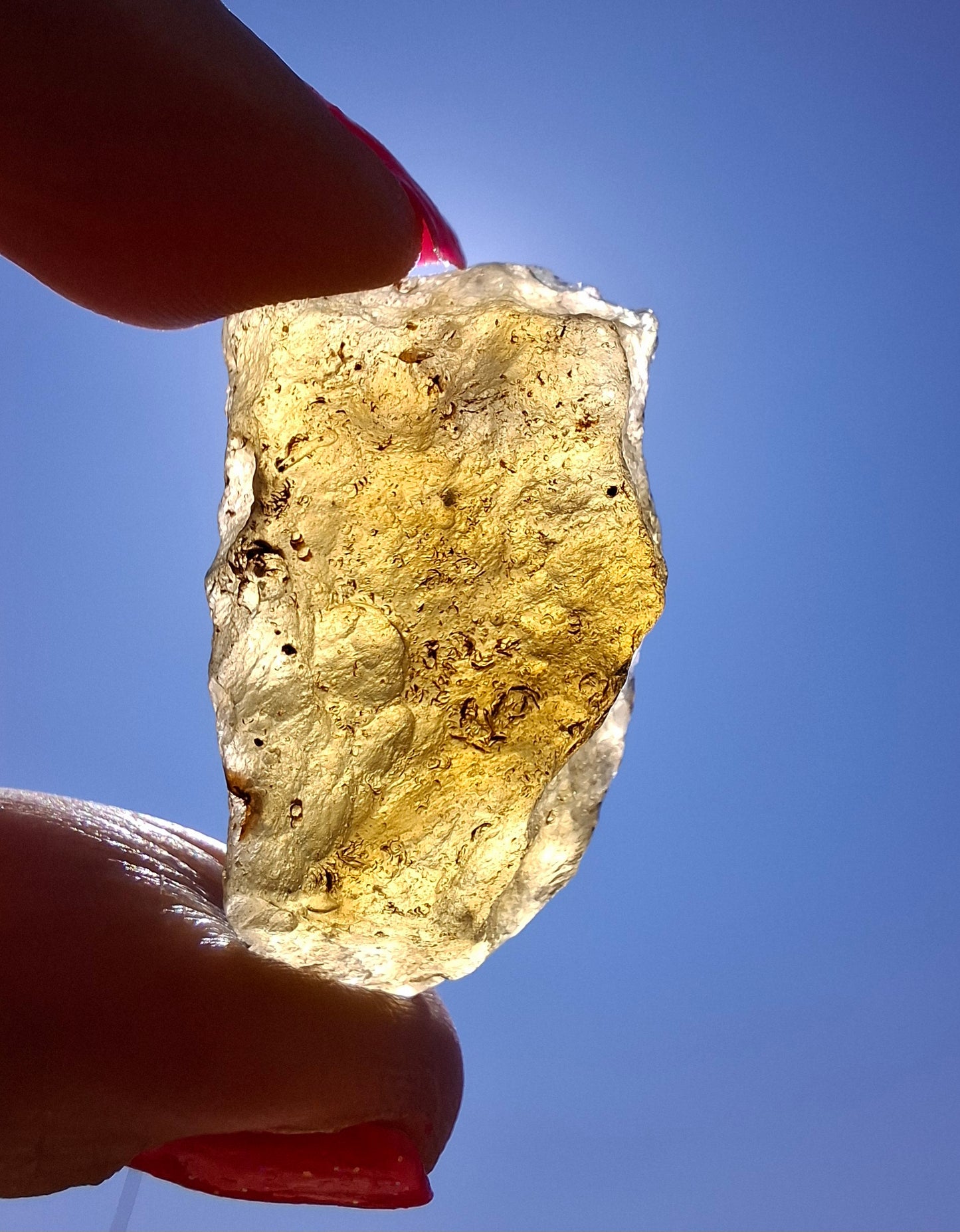 Libyan Desert Glass (darker) Piece, 11.69g, Tektite (Ref: L1366)